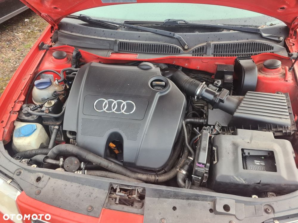 Audi A3 3-drzwiowe 1.6 Attraction - 6