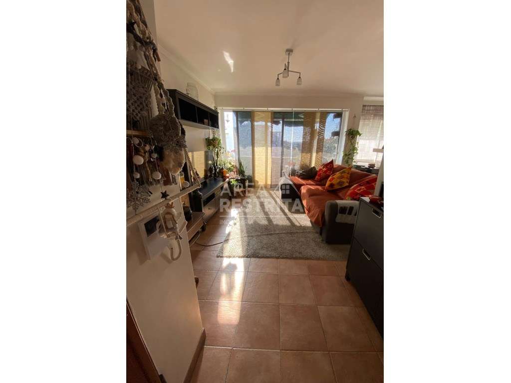 T2 Remodelado (Orig. T3) | A 10 min da Praia e da Nova SBE | Excele... - Grande imagem: 3/26