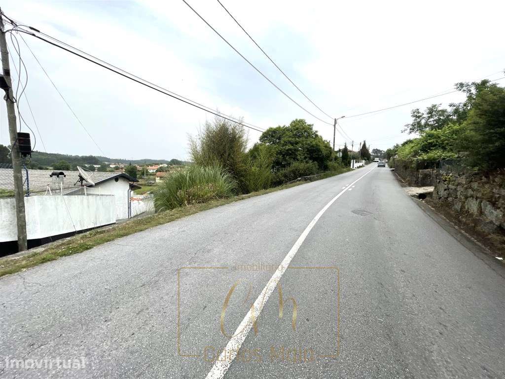 Terreno com 890m2, para Moradia isolada - Grande imagem: 3/20