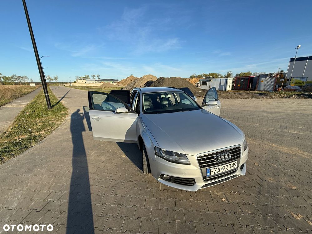 Audi A4 Avant - 12