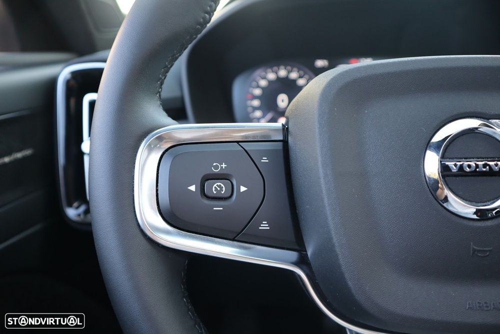 Volvo XC 40 1.5 T4 PHEV Inscription Expression - 31