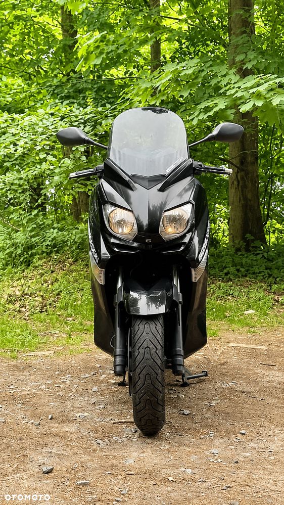 Yamaha X-max - 1