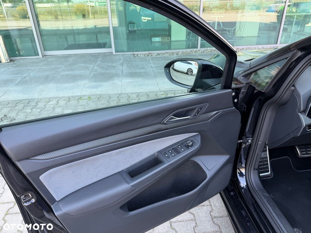 Volkswagen Golf 2.0 TSI OPF 4Motion DSG R - 19