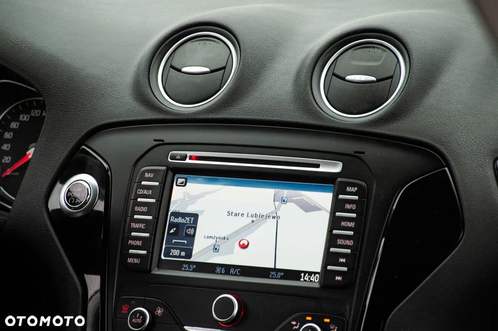 Ford Mondeo 2.0 EcoBoost Titanium S - 17