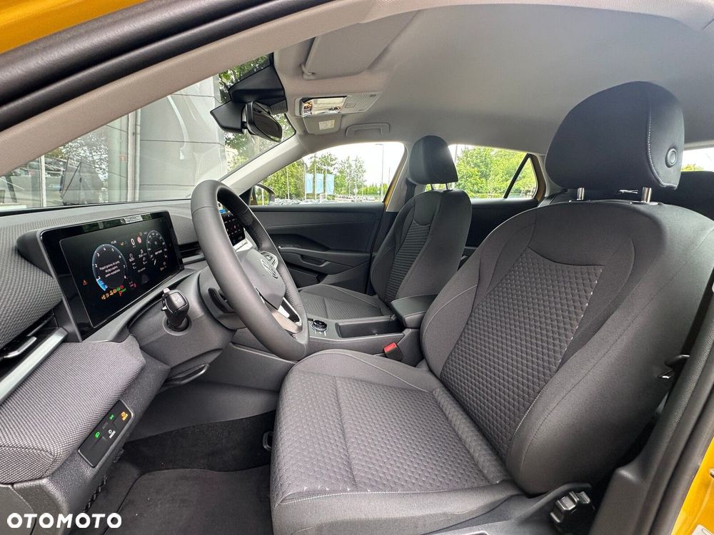 Volkswagen T-Roc 1.5 eTSI Trend DSG - 12