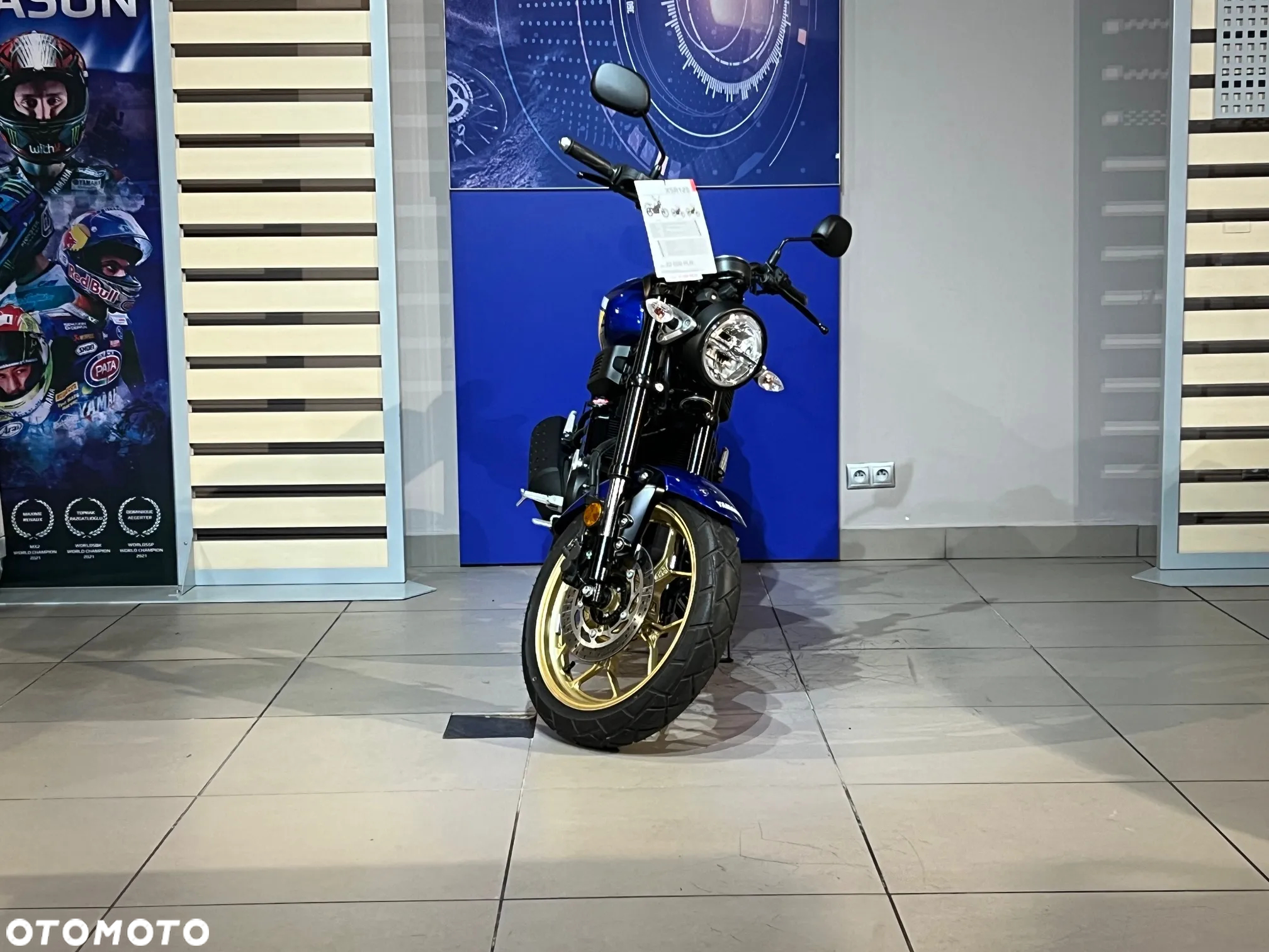 Yamaha XSR - 2