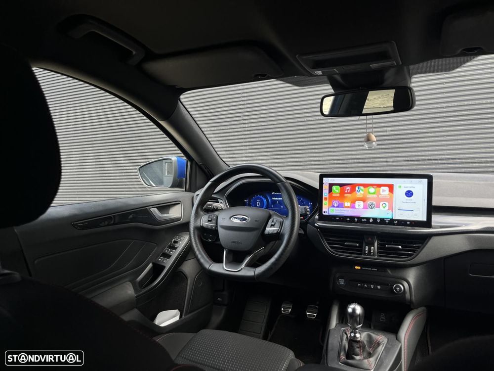Ford Focus 1.0 EcoBoost MHEV ST-Line X - 13