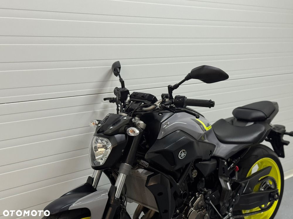 Yamaha MT - 15