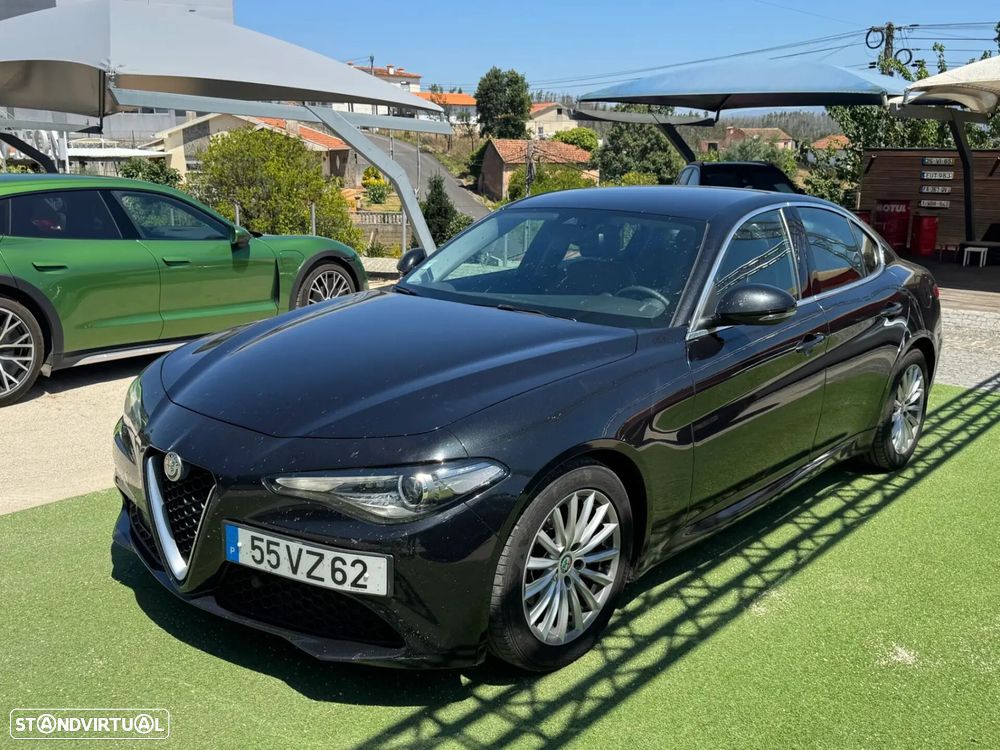 Alfa Romeo Giulia - 1