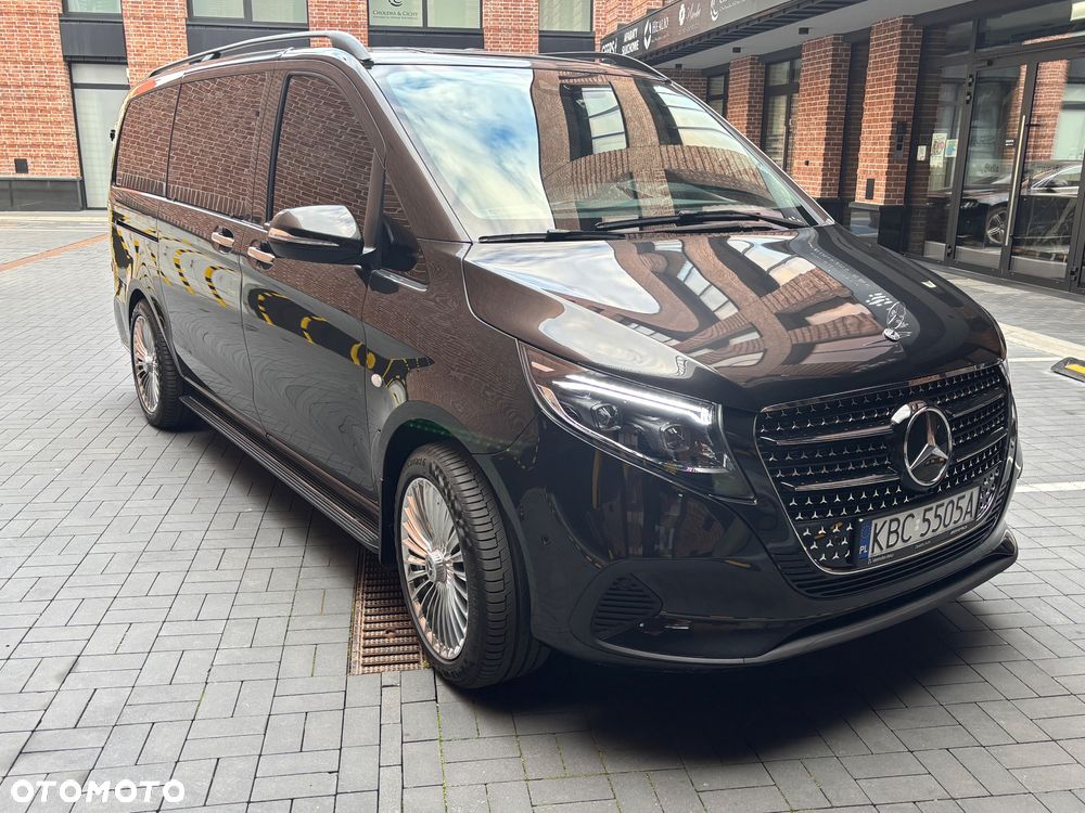 Mercedes-Benz Klasa V - 7