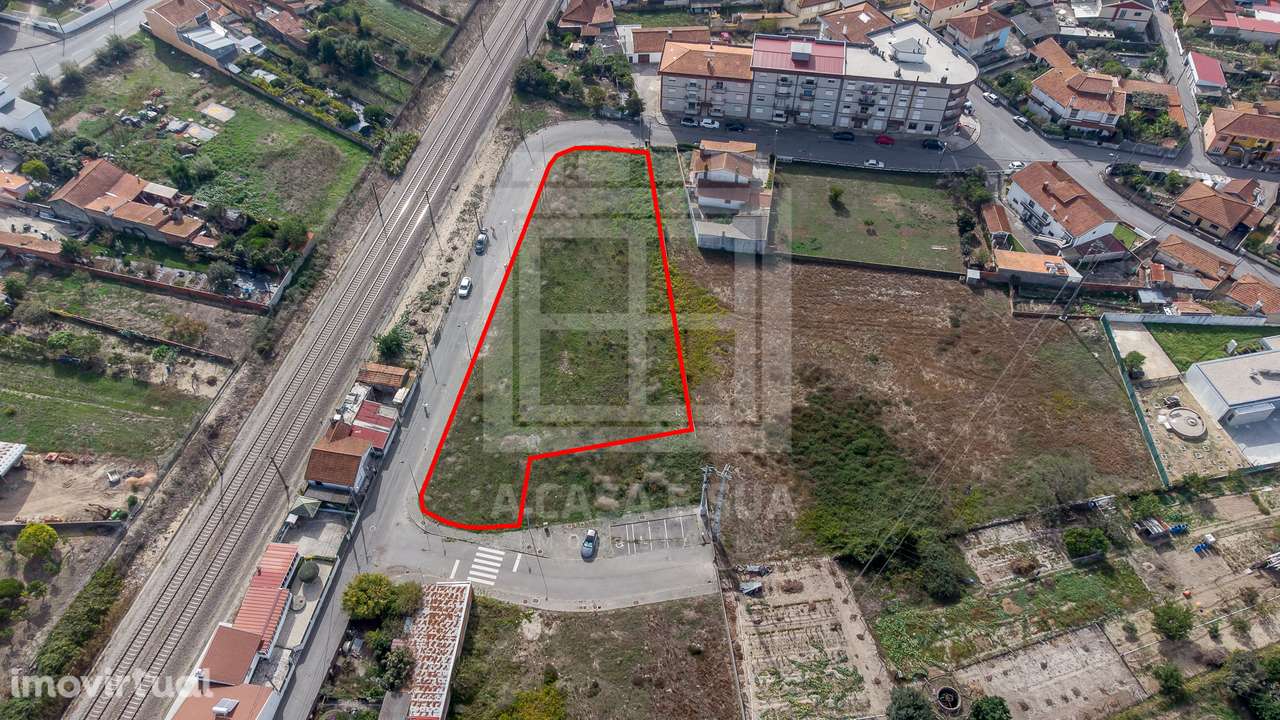 Lote com projeto aprovado em Estarreja - Grande imagem: 2/14