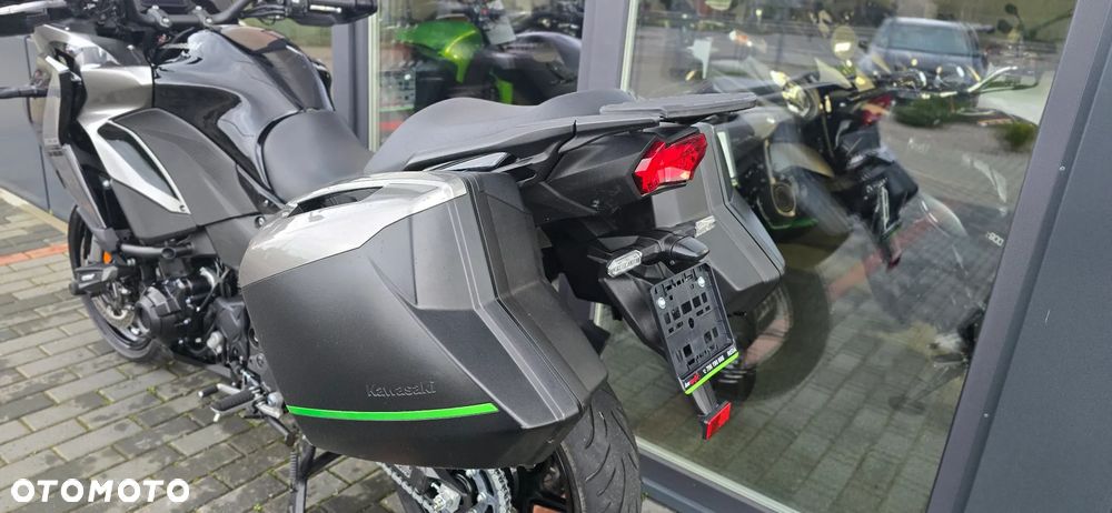 Kawasaki Versys 1100 SE - 34