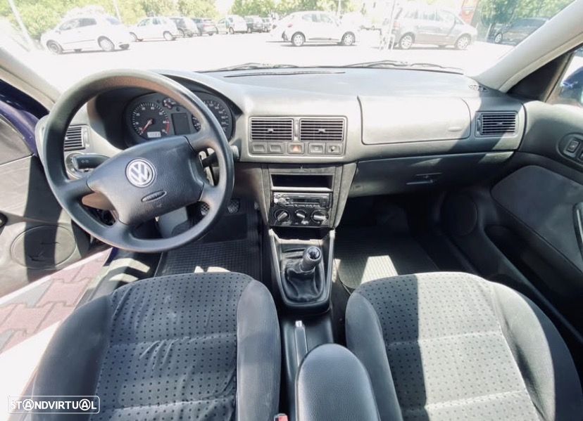 VW Golf 1.4i Confortline - 5