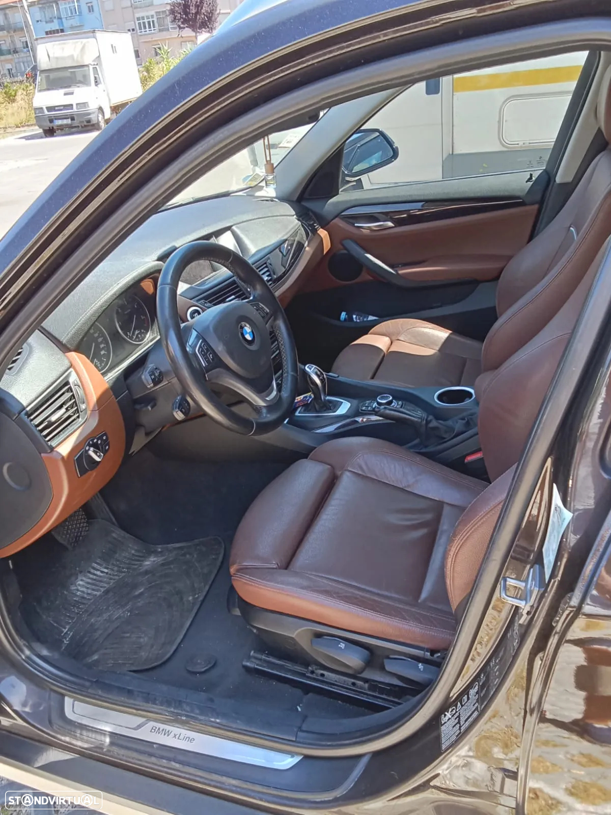 BMW X1 18 d sDrive Auto Line Sport - 7
