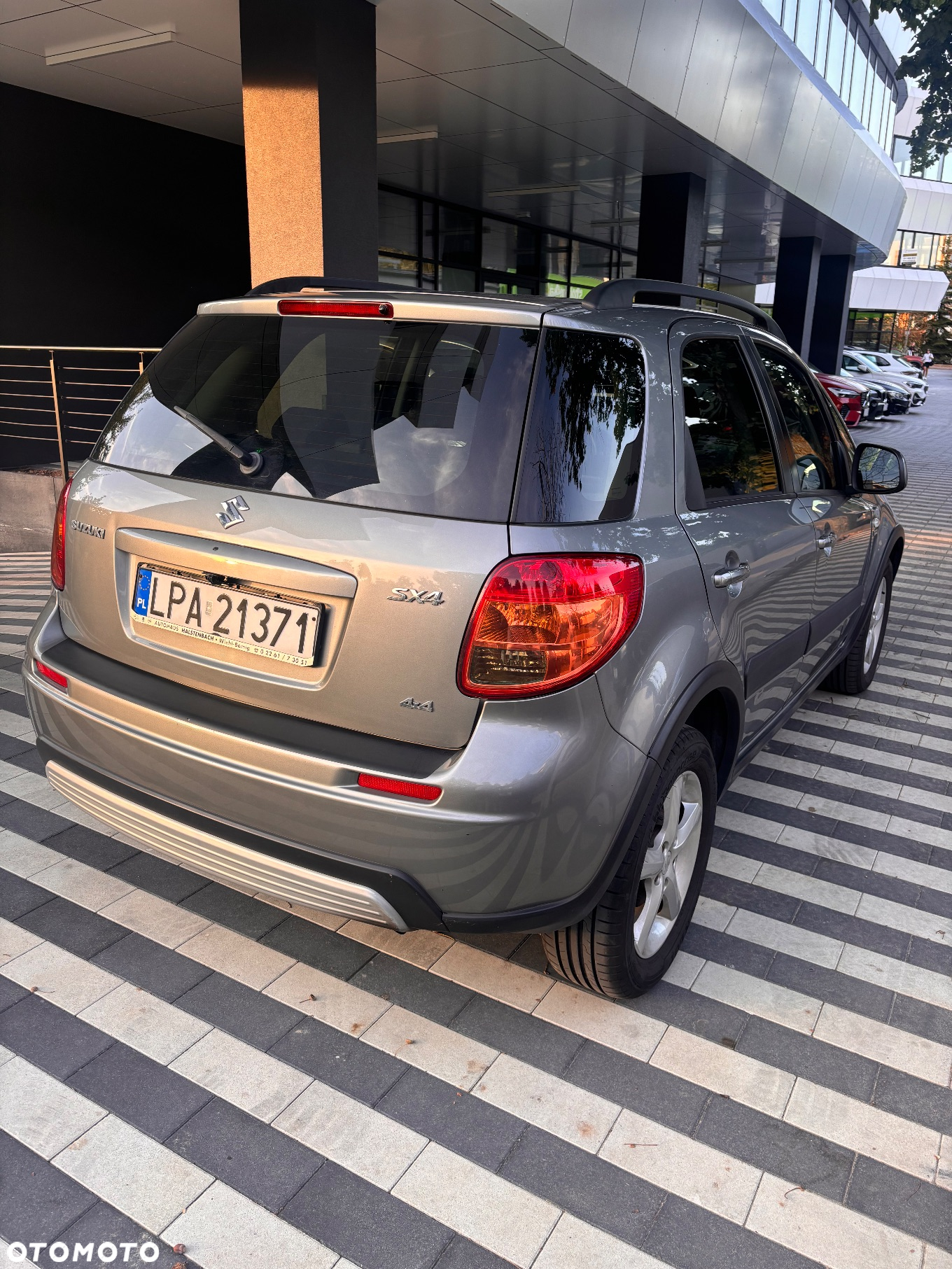 Suzuki SX4 1.9 DDiS DPF 4x4 Comfort - 10