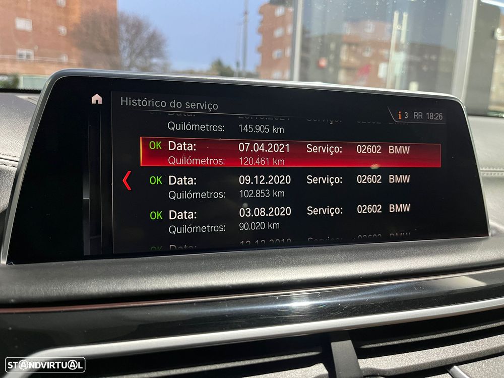 BMW 750 d xDrive Pack M Auto - 31