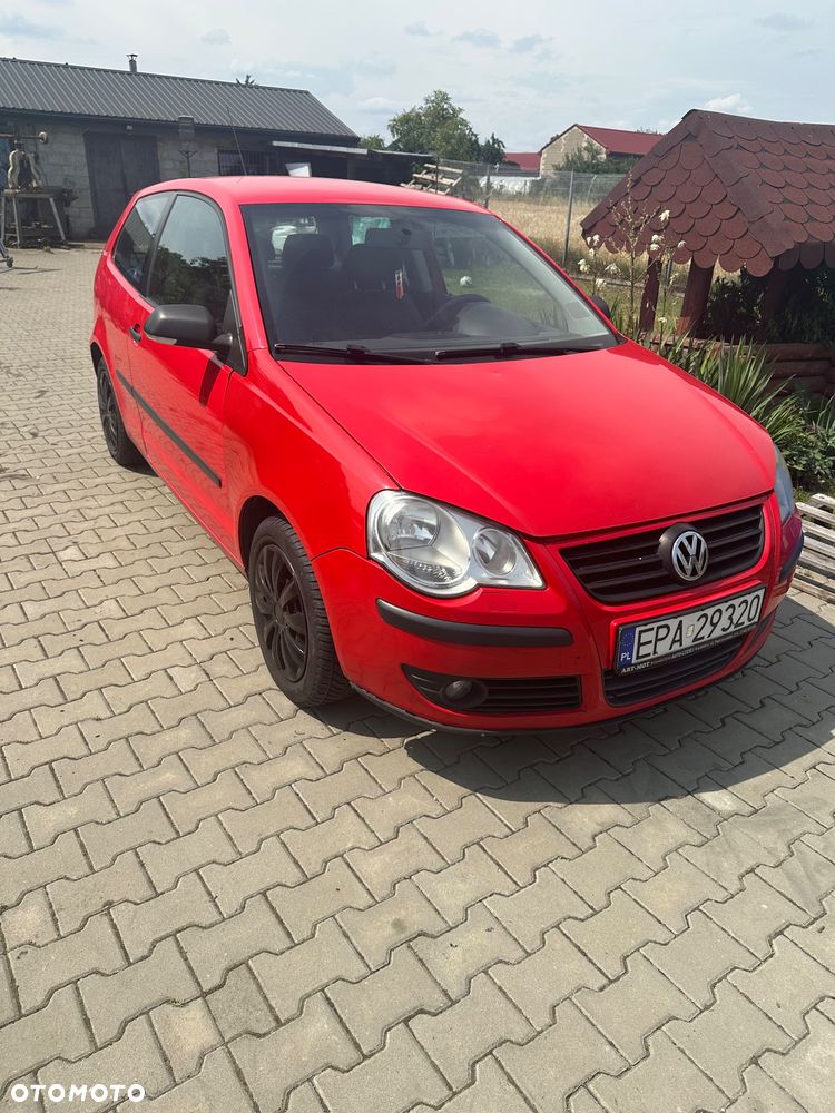 Volkswagen Polo 1.4 16V Comfortline - 2