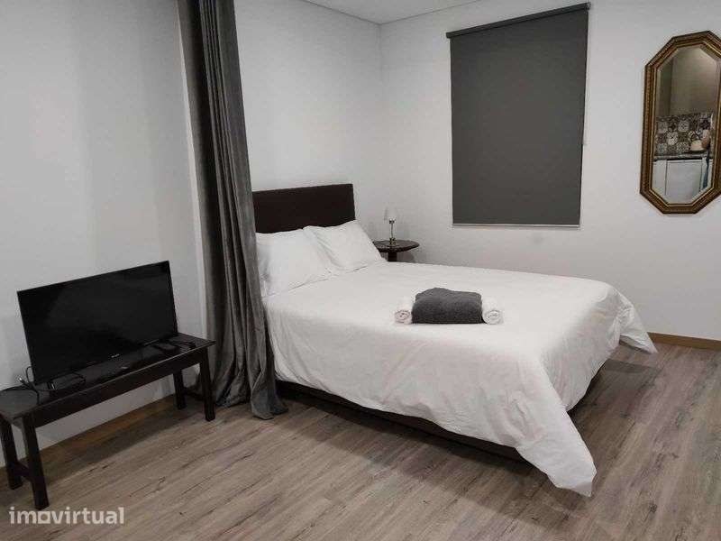 arrenda -se apartamento T0 - Grande imagem: 2/5