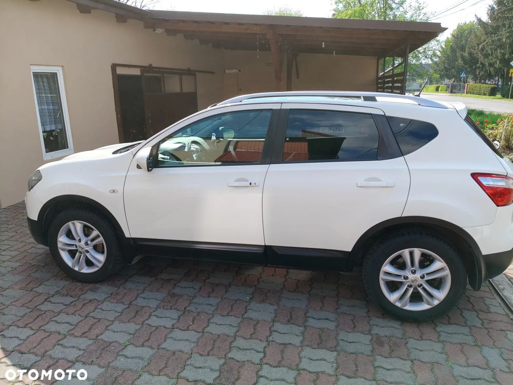 Nissan Qashqai - 4