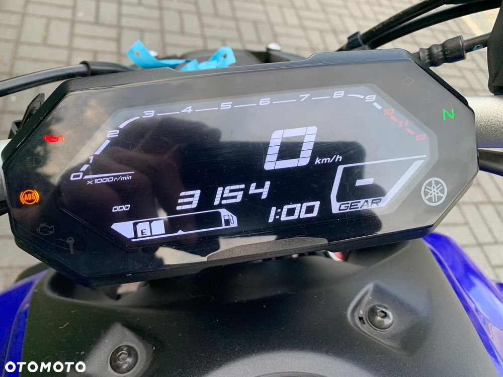 Yamaha MT - 8