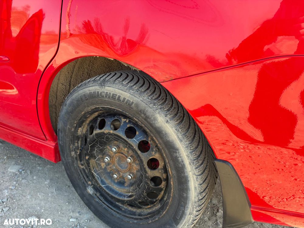 Mazda 5 CD143 GTA - 13