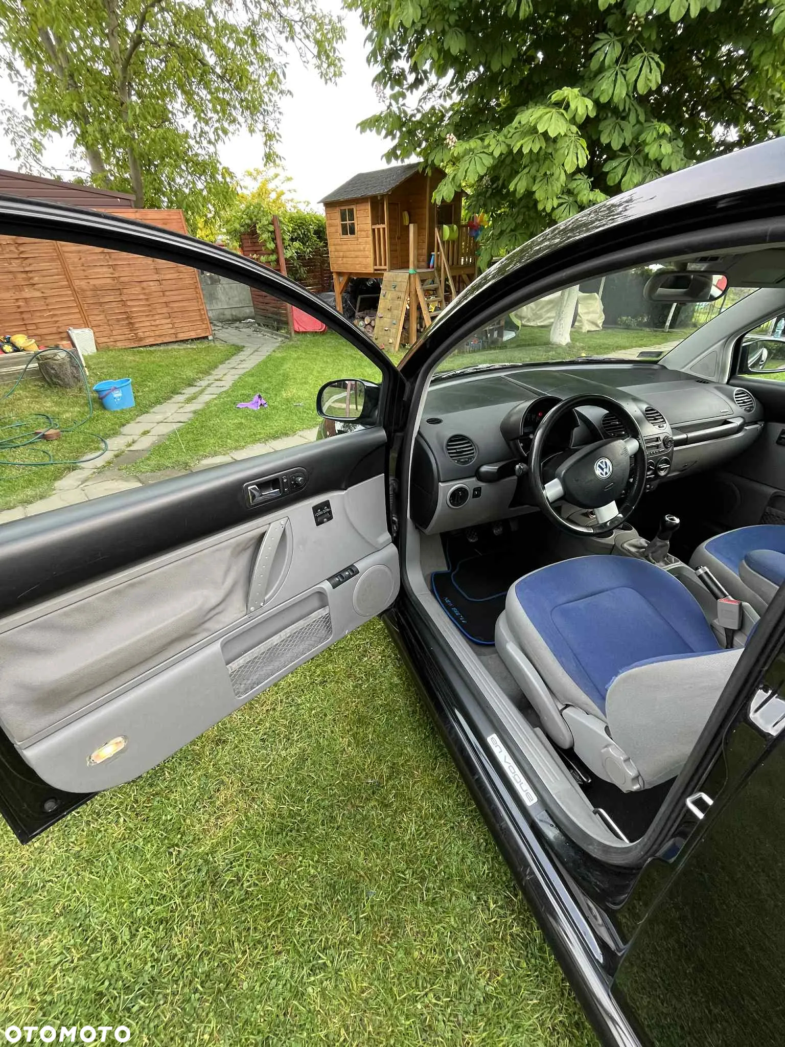 Volkswagen New Beetle 1.6 - 16