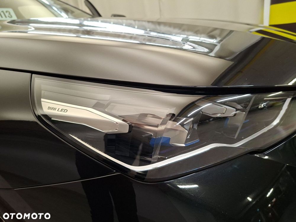 BMW Seria 5 520d xDrive mHEV M Sport - 22