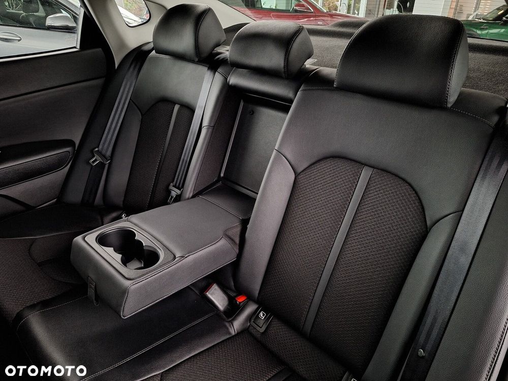 Kia Optima 1.6 T-GDI L DCT - 21