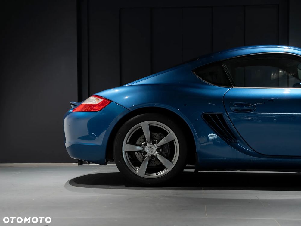 Porsche Cayman - 11