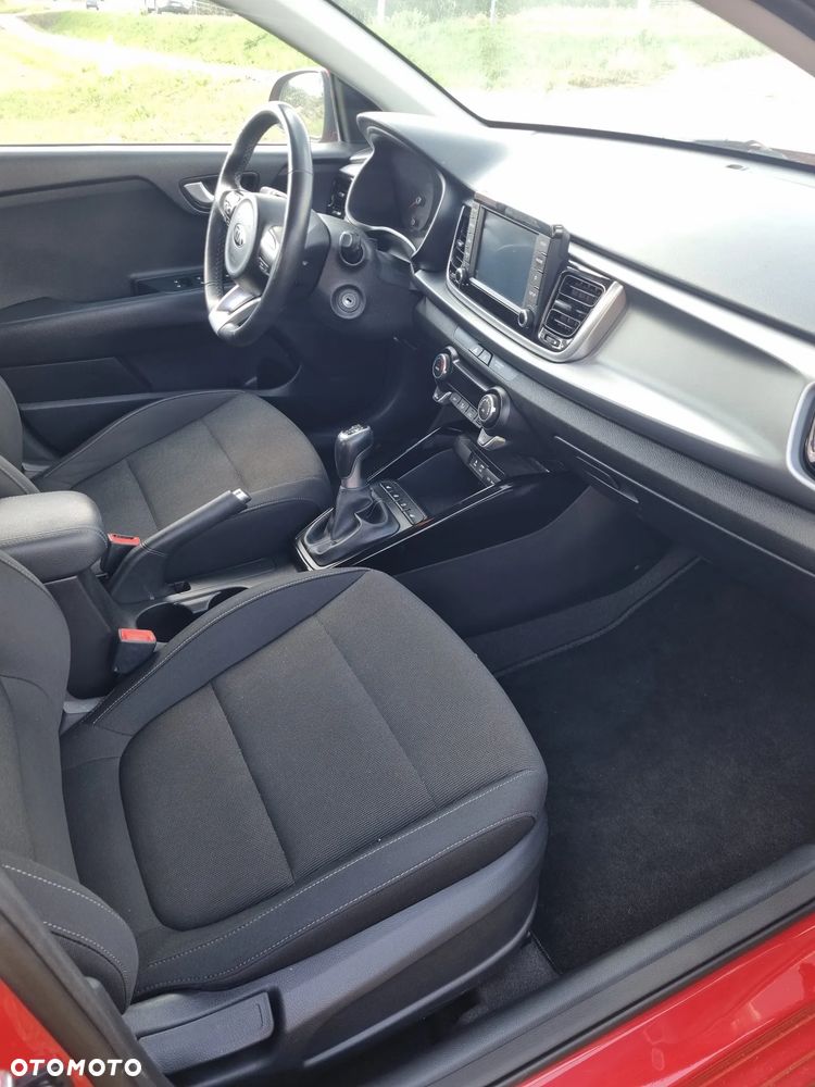 Kia Rio 1.0 T-GDI 100 Dream-Team Edition - 13