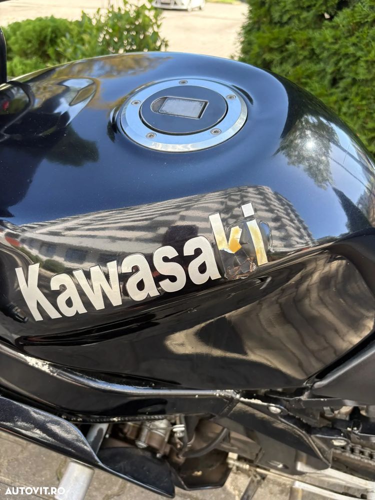 Kawasaki ZX-6R Ninja - 8