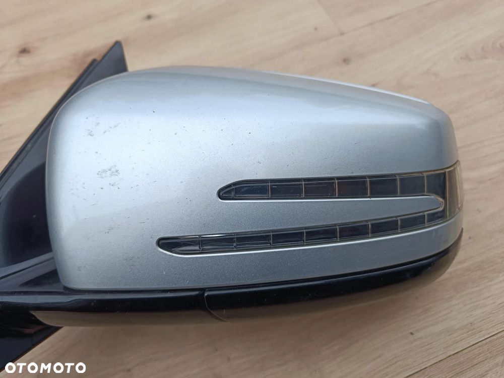 MERCEDES W212 LUSTERKO LEWE 775 11pin - 2