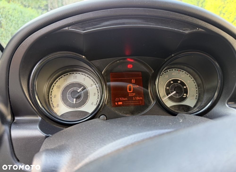 Microcar DUE - 12
