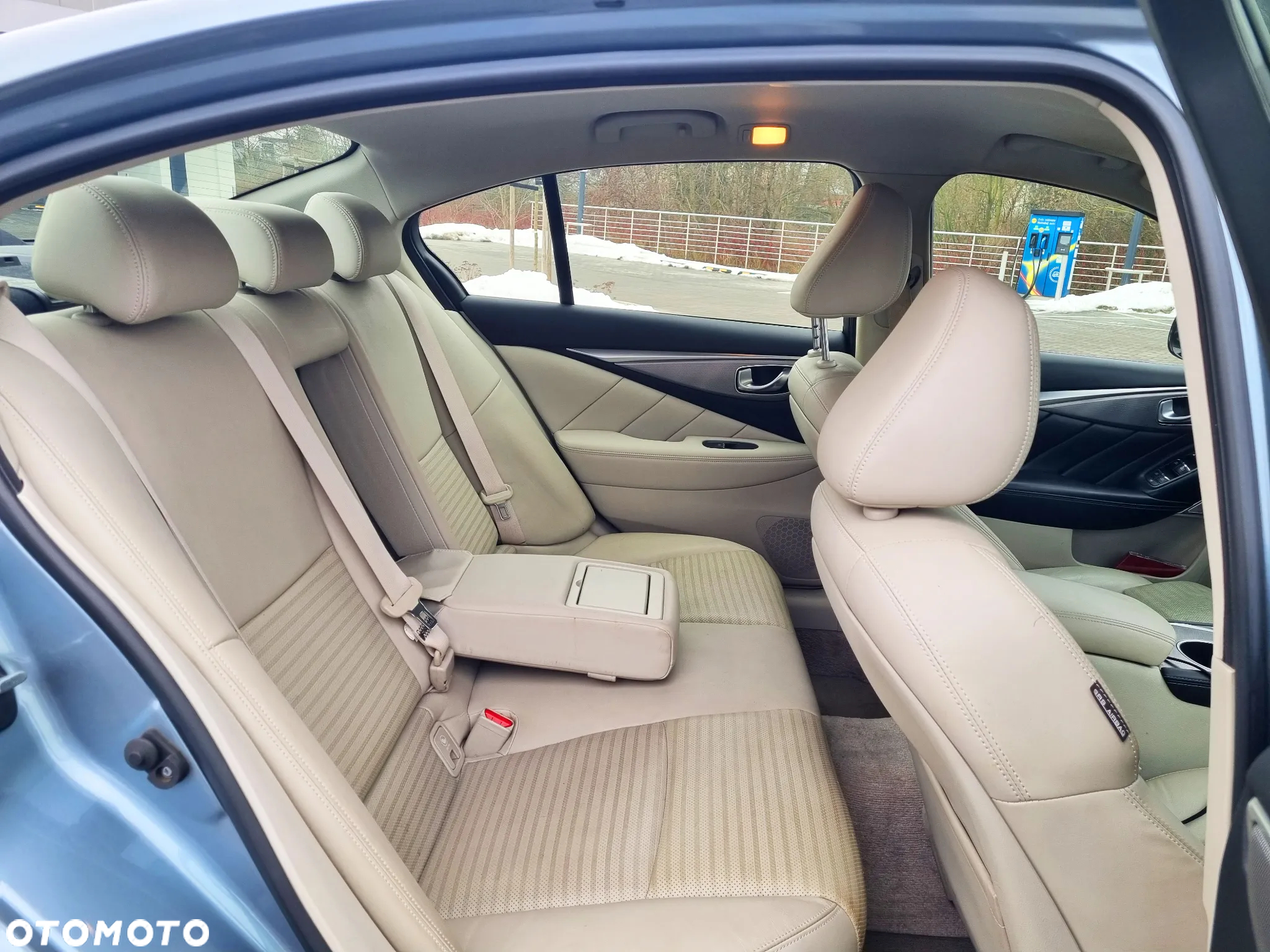 Infiniti Q50 - 9