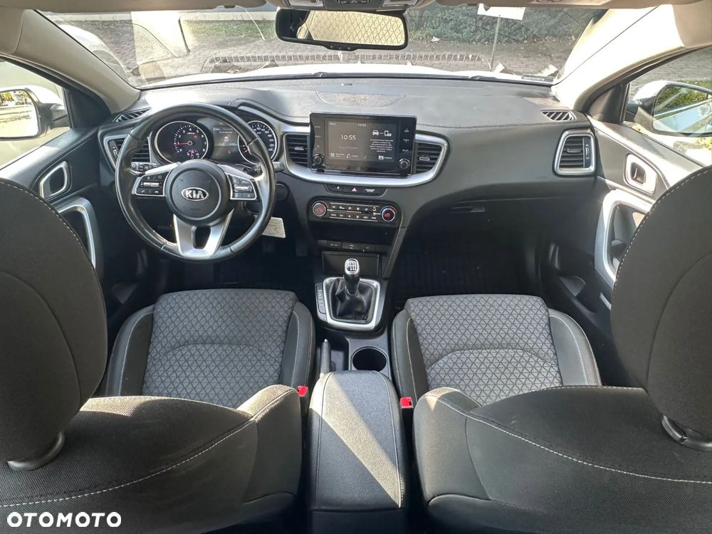 Kia Ceed 1.0 T-GDI M - 13