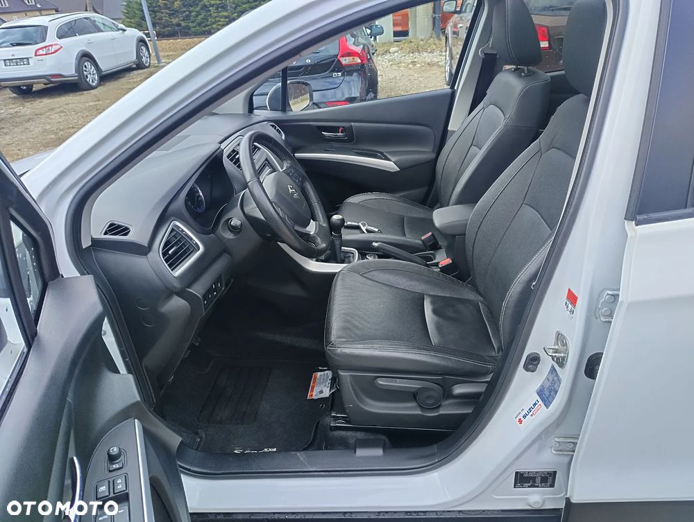 Suzuki S-Cross - 18