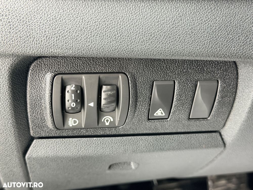 Renault Megane dCi 110 FAP LIMITED - 10