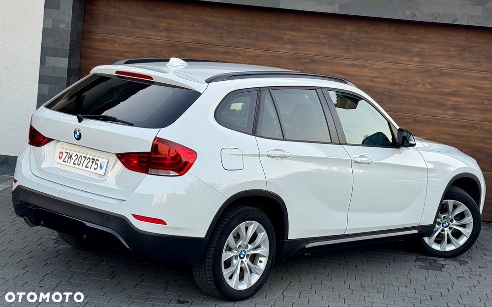 BMW X1 sDrive18d Sport Line - 10