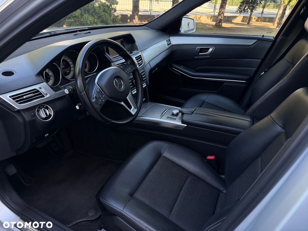 Mercedes-Benz Klasa E 220 CDI Automatik Avantgarde - 21