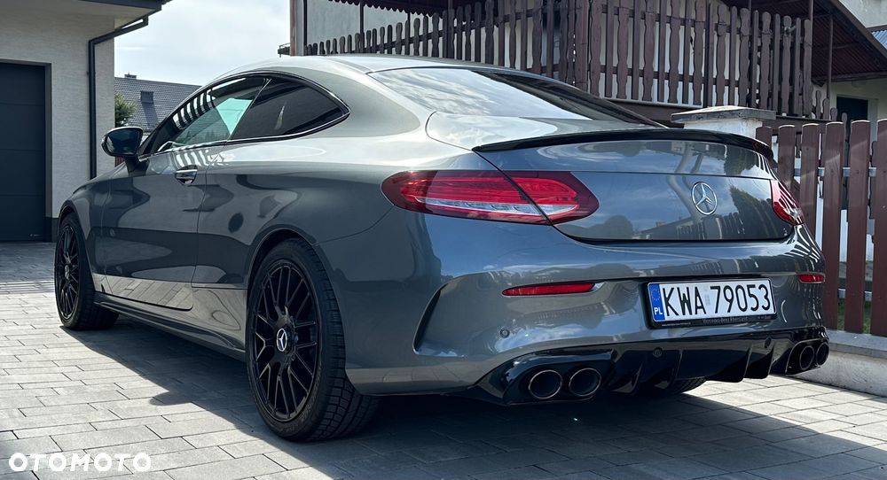 Mercedes-Benz Klasa C 250 9G-TRONIC - 24
