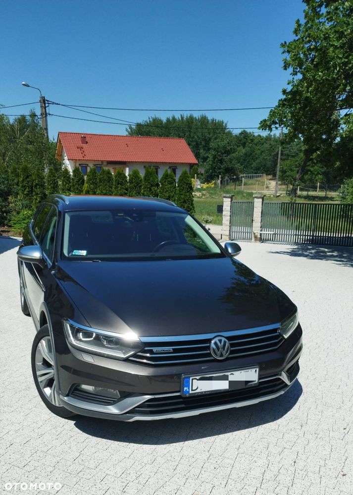 Volkswagen Passat Alltrack 2.0 TDI SCR 4Mot DSG - 2