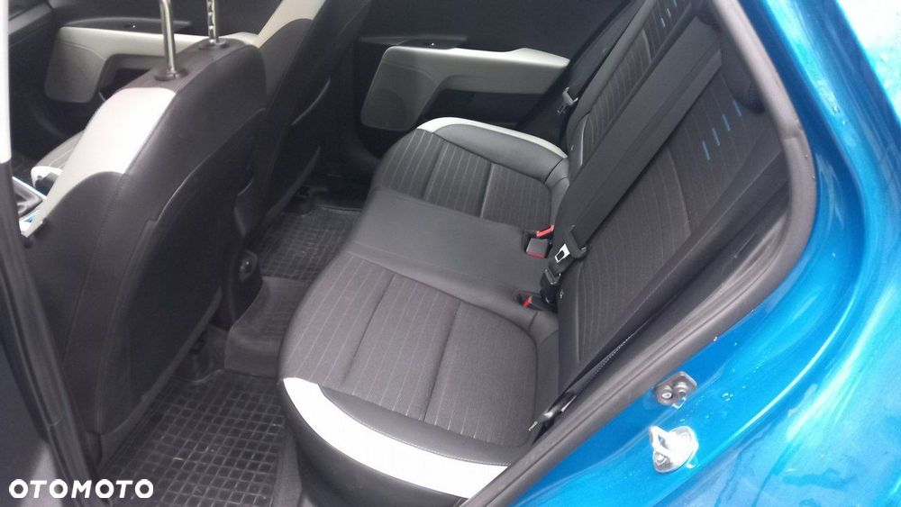 Kia Stonic 1.0 T-GDI L - 10