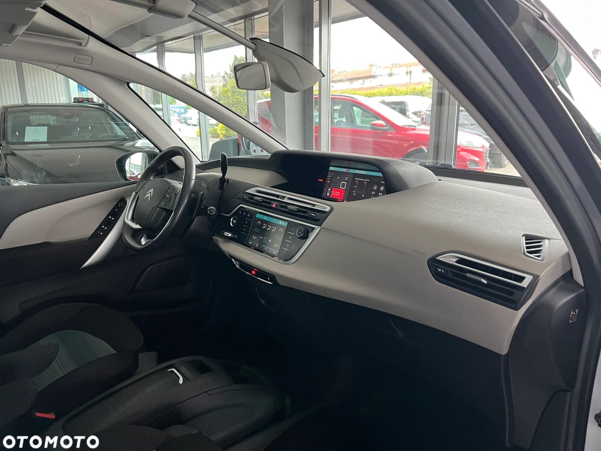 Citroën C4 SpaceTourer 1.2 PureTech Shine S&S EAT6 - 32