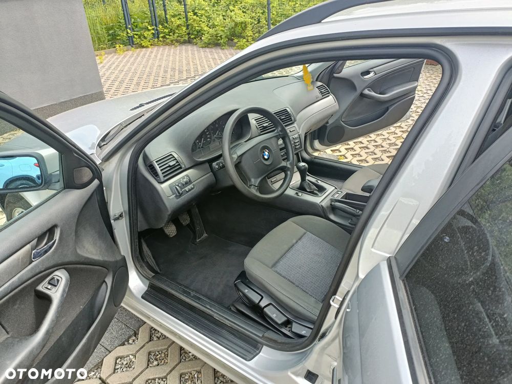BMW Seria 3 318i Edition Lifestyle - 14
