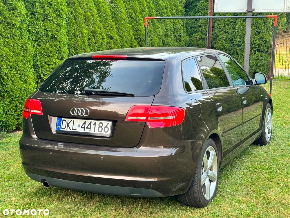 Audi A3 Sportback 2.0 TDI DPF S line Sportpaket - 7