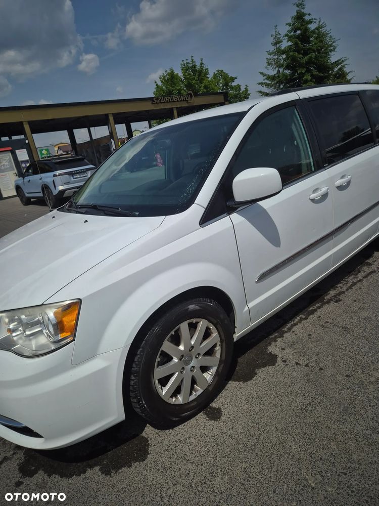 Chrysler Town & Country 3.6 Touring - 4