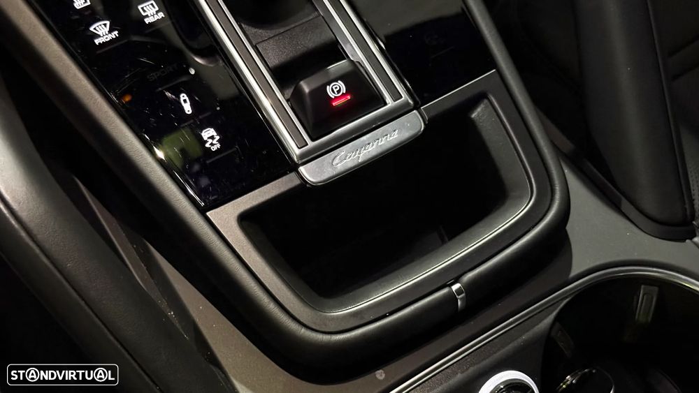 Porsche Cayenne E-Hybrid - 38