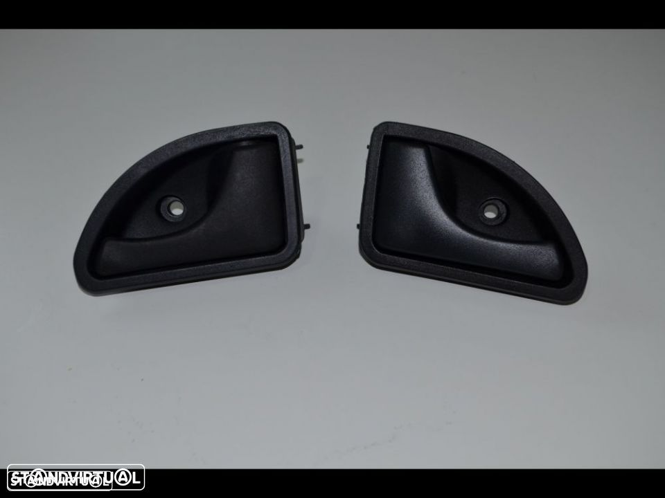 Puxador interior esquerdo / direito Renault Twingo/ Kangoo (novo) - 1