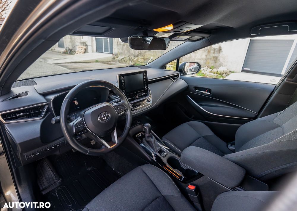 Toyota Corolla 1.8 HSD Exclusive - 8