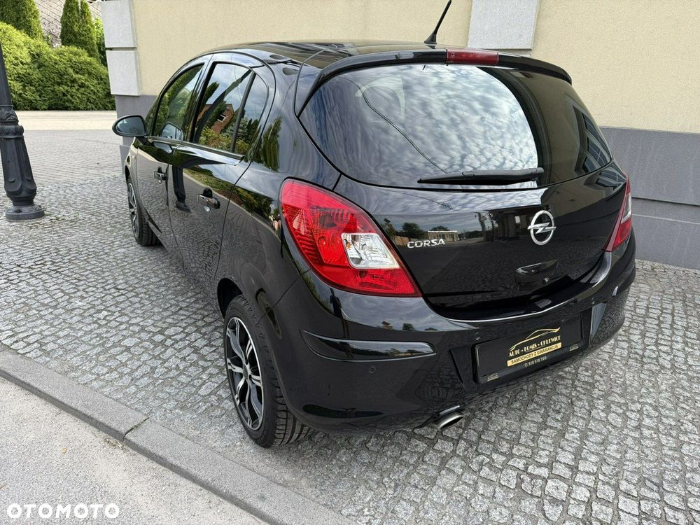 Opel Corsa 1.4 16V Satellite - 29